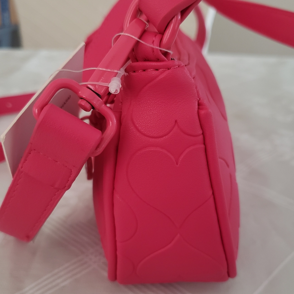 Betsey‎ Johnson Pink Fushia XOASHTAN Bow Charm Shoulder Crossbody Bag Heart NWT - Picture 5 of 16